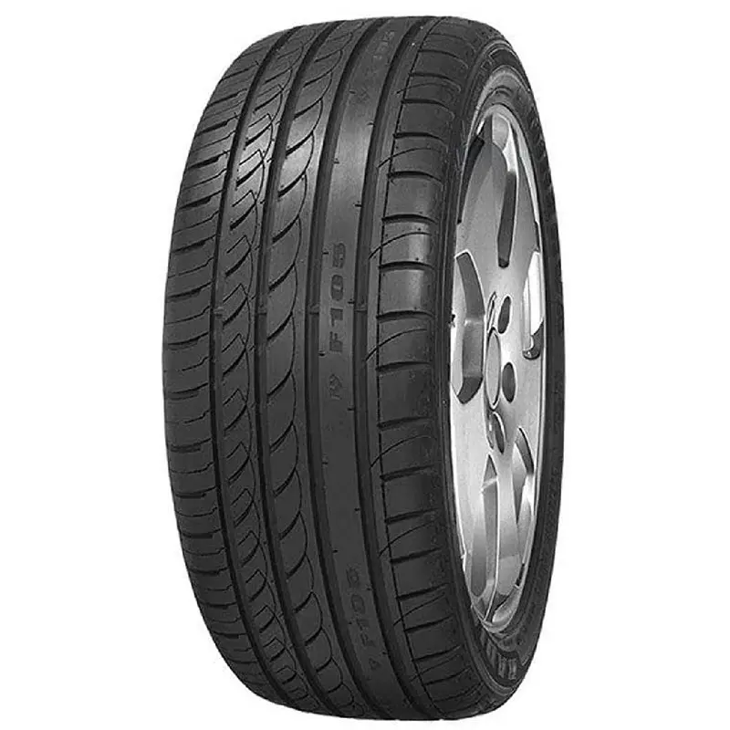 Minerva F105 215/40 R 16